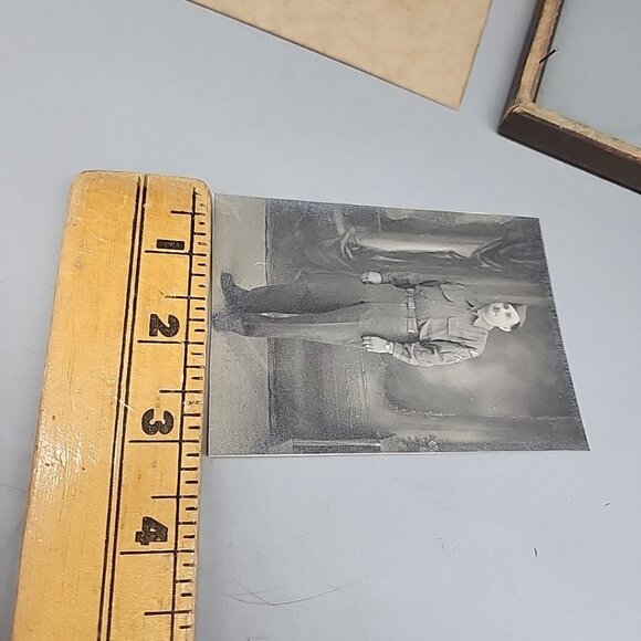 vintage ww2 photograph 3.5x4" Framed Glass Signed On Back - Picture 8 of 11